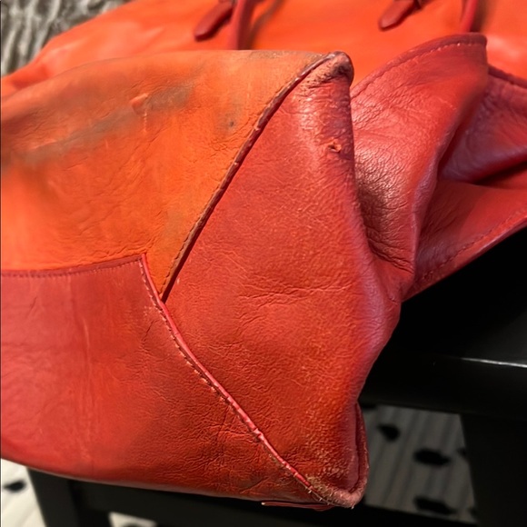 Balenciaga Papier Ledger Handbag - Picture 8 of 9